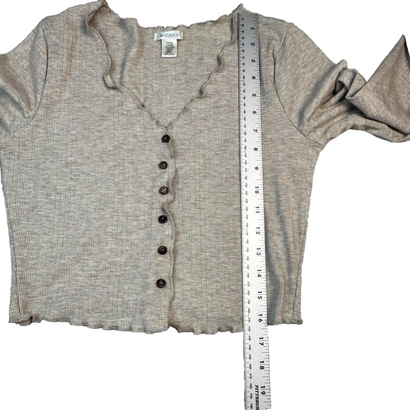 Bozzolo Oatmeal Long Sleeve Button Up Crop Lettuce Hem Blouse Size M Academia - Picture 7 of 11